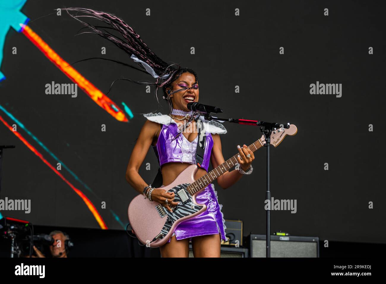 Nova Twins, domenica al Glastonbury Festival 2023, Worthy Farm, Glastonbury. Foto Stock