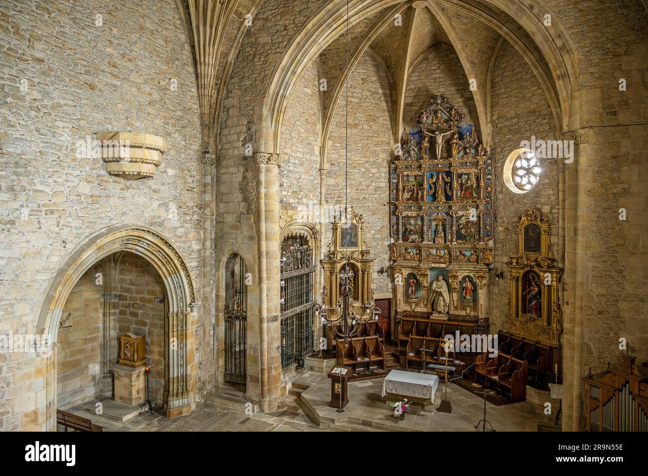 Monastero di Zenarruza sul Camino del Norte, percorso di pellegrinaggio spagnolo a Santiago de Compostela, Ziortza-Bolibar, Paesi Baschi, Spagna Foto Stock