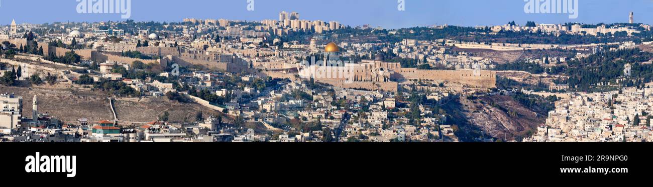 Con oltre 5000 anni di storia turbolenta alle spalle, Yerushalayim (Gerusalemme) è una delle città più antiche del mondo. In modo unico, è sacro per tre Foto Stock
