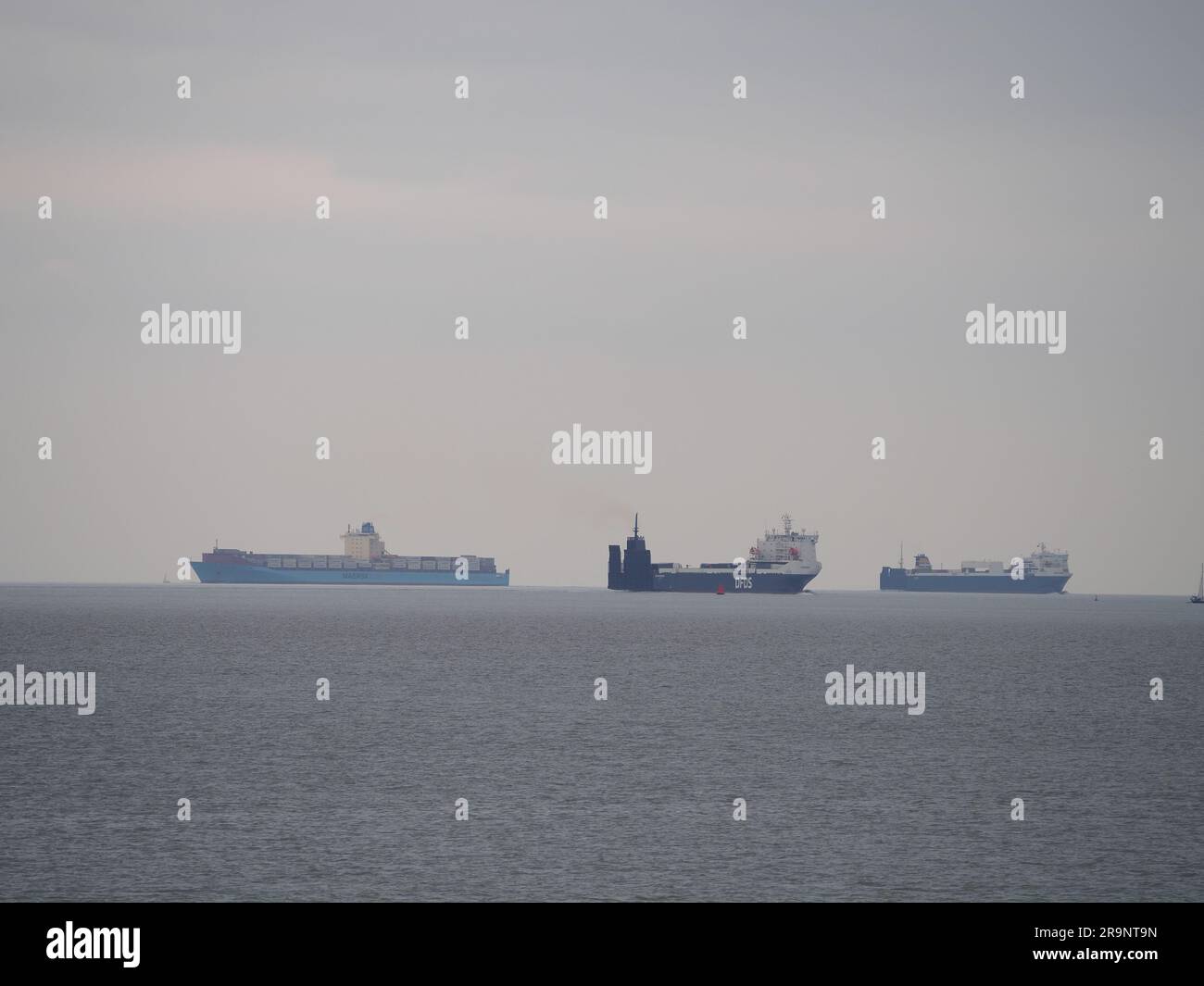 Sheerness, Kent, Regno Unito. 28 giugno 2023. Ultima traversata del DFDS Sheerness verso Calais. Il traghetto merci Botnia Seaways non accompagnato parte per l'ultima volta in barca da Sheerness questa mattina. I DFDS stanno trasferendo il percorso in rapida crescita da Port of Sheerness, Kent, a Tilbury, Essex, a causa del feedback dei clienti. Crediti: James Bell/Alamy Live News Foto Stock