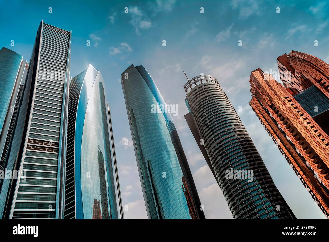 Selezione di grattacieli di Abu Dhabi, tra cui Etihad Towers Foto Stock