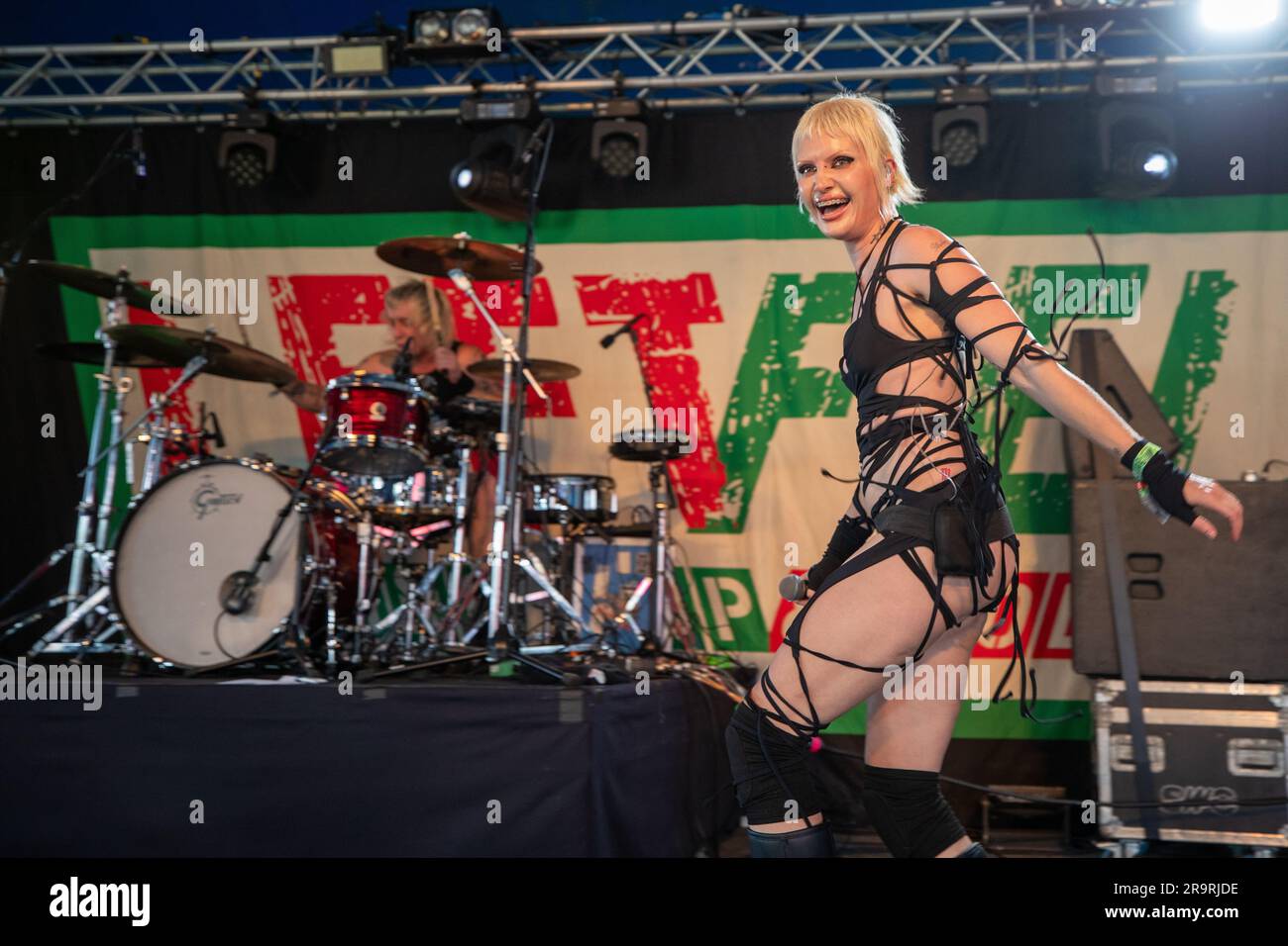 Pilton, Regno Unito. Venerdì 23 giugno 2023. Glastonbury Festival cassette on the Left Field Stage © Jason Richardson / Alamy Live News Foto Stock