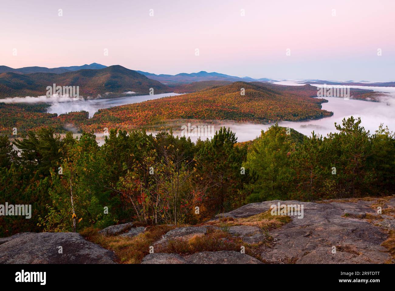 Paesaggi da Silver Lake Mountain in autunno, Adirondack Mountains, New York, USA Foto Stock
