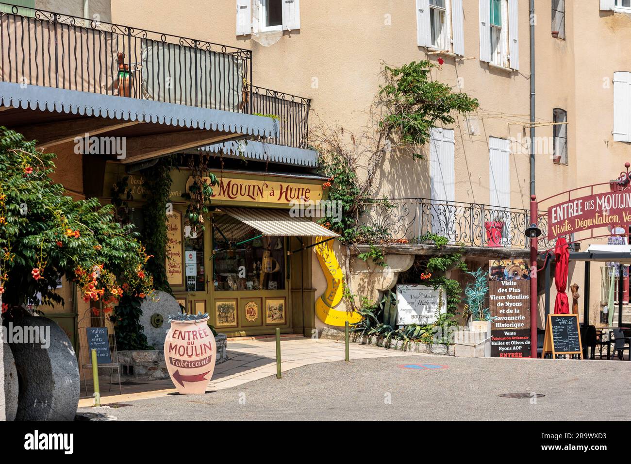 Olio d'oliva (Moulin a Huile) negozio Nyons Drome Francia Foto Stock