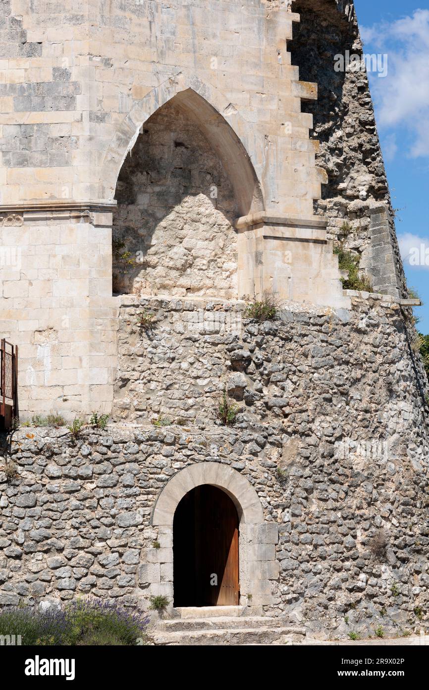 Villaggio medievale di Simiane-la-rotonde Forcalquier Provence-Alpes-Cotes d'Azur Francia Foto Stock