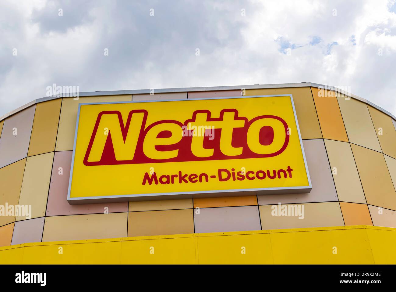 Netto, supermercato scontato con logo, Lorsch, Hesse, Germania Foto Stock