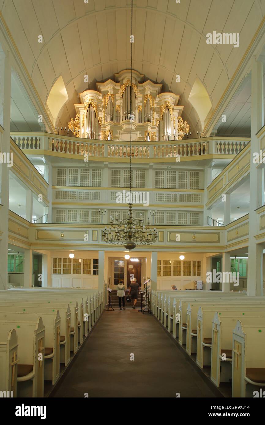 Vista interna con organo della Bachkirche, galleria, Arnstadt, Turingia, Germania Foto Stock