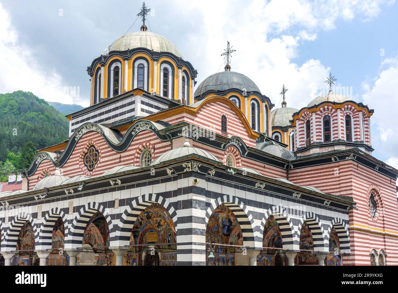 Monastero di Rila del X secolo (Sveti Ivan Rilski), Parco naturale del Monastero di Rila, Repubblica di Bulgaria Foto Stock