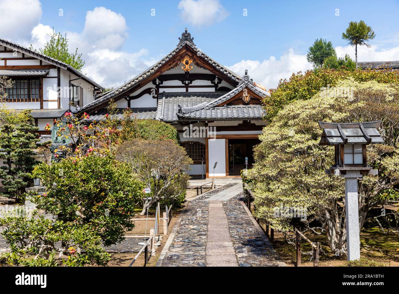 2023, il tempio Kogen-ji e la sua sala principale Honden, il tempio Kogen Ji è un tempio secondario del tempio Tenryu-ji, rinzai zen nel quartiere Arashiyama di Kyoto Foto Stock