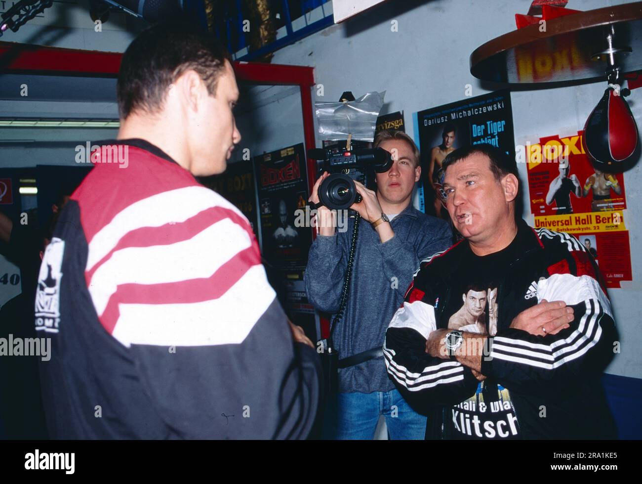 Vitali Klitschko, ukrainischer Profiboxer, mit seinem Boxtrainer Fritz Sdunek, Cheftrainer beim deutschen Boxstall Universum Box Promotion ad Amburgo, Bild circa 1999. Foto Stock