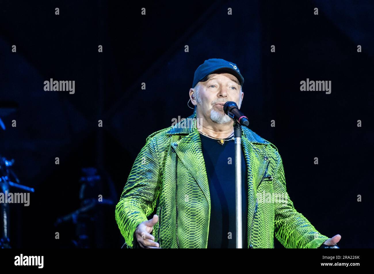 Vasco Rossi vive allo Stadio Arechi di Salerno. (Foto di Giovanni Esposito / Pacific Press/Sipa USA) Foto Stock