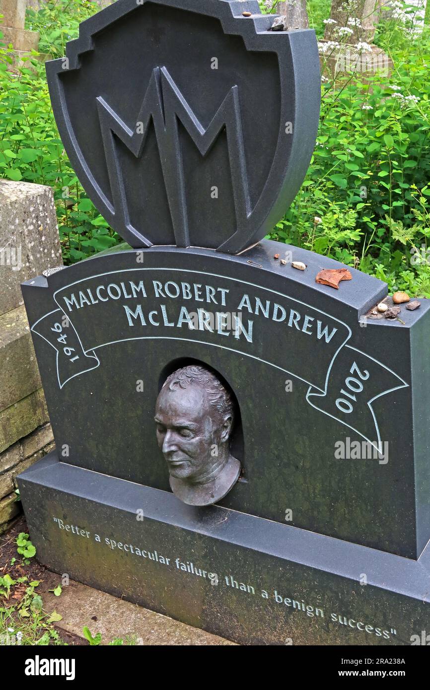 Tomba e lapide di Malcolm McLaren, manager Sex Pistols, Highgate Cemetery, East Side, North London, INGHILTERRA, REGNO UNITO, N6 6PJ Foto Stock