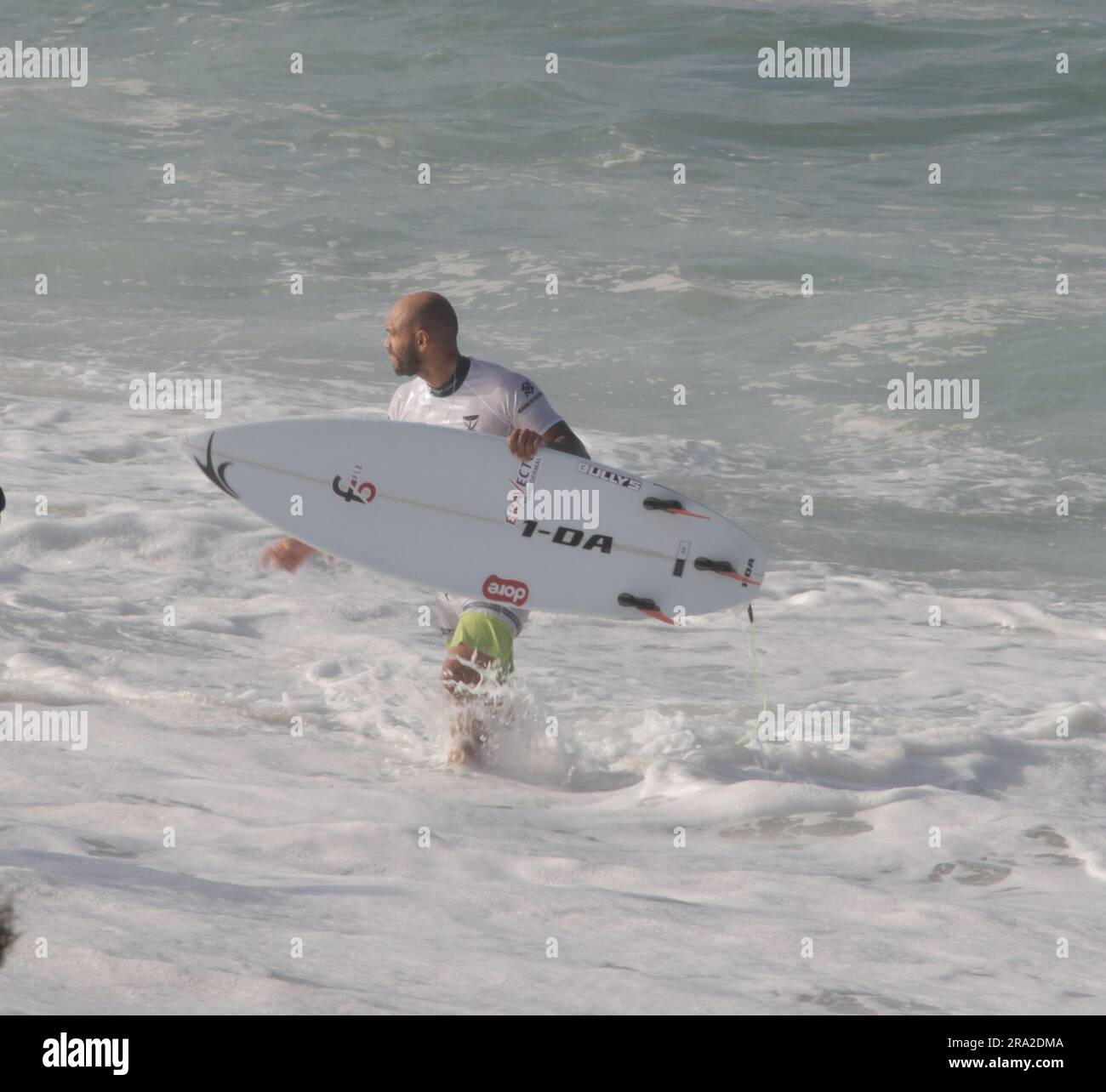 Saquarema, Brasile. 30 giugno 2023. Jadson Andre (BRA), questo venerdì (30) durante il vivo Rio Pro Saquarema 2023 tappa brasiliana del World Surf League (WSL) World Surf Championship, tenutosi a Itaúna Beach a Saquarema, RJ. Crediti: Luiz Gomes/FotoArena/Alamy Live News Foto Stock