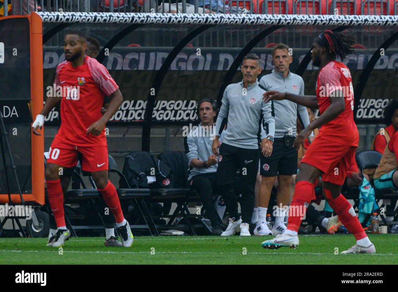 Toronto, ONTARIO, Canada - 27 giugno 2023: Capo allenatore: Della squadra canadese John Herdman llooks sul campo durante la partita della CONCACAF Gold Cup 2023 tra nati Foto Stock