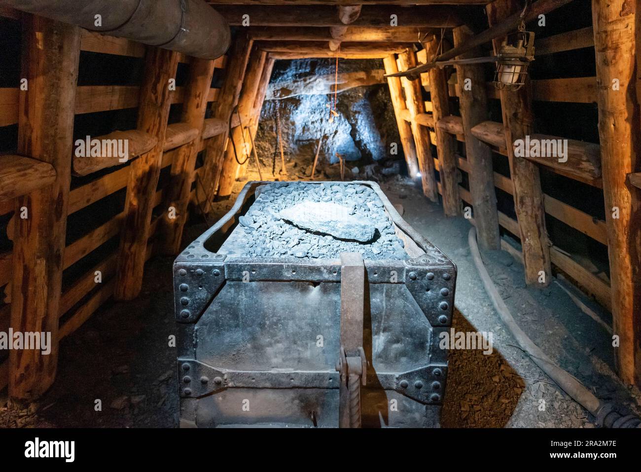 Francia, Tarn, Cagnac les Mines, museo dipartimentale della miniera di Tarn, 300 m di miniere ricostituite, galleria di estrazione Foto Stock