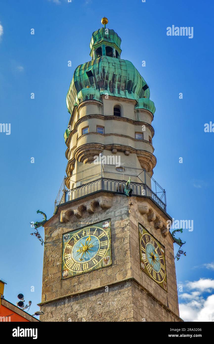 Famosa torre dell'orologio a innsbruck, Austria - Uhrturm Foto Stock
