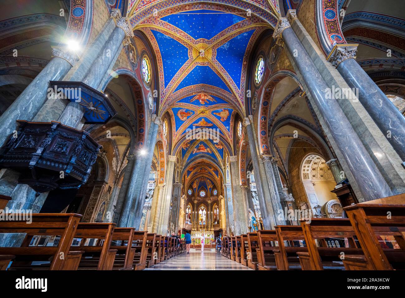 Interno della Basilica di Santa Maria sopra Minerva (Basilica di Santa Maria sopra Minerva), Roma, Lazio, Italia Foto Stock