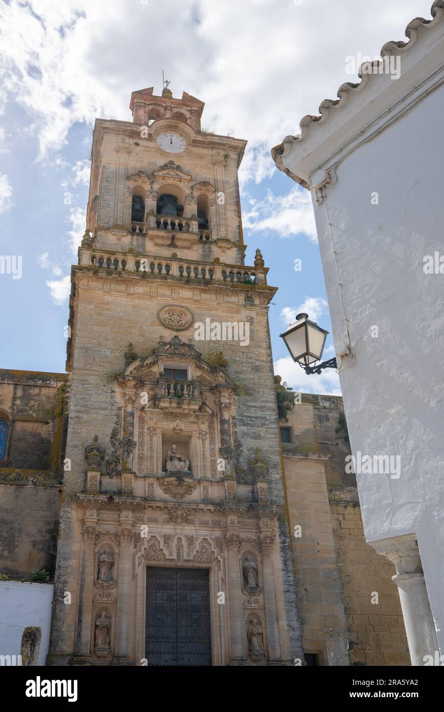 Chiesa di San Pedro - Arcos de la Frontera, Cadice, Spagna Foto Stock