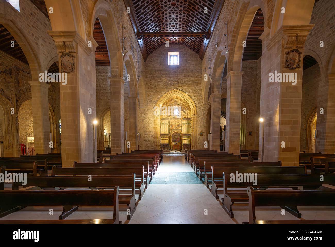 Basilica de Santa Maria de los Reales Alcazares Interior - Ubeda, Jaen, Spagna Foto Stock