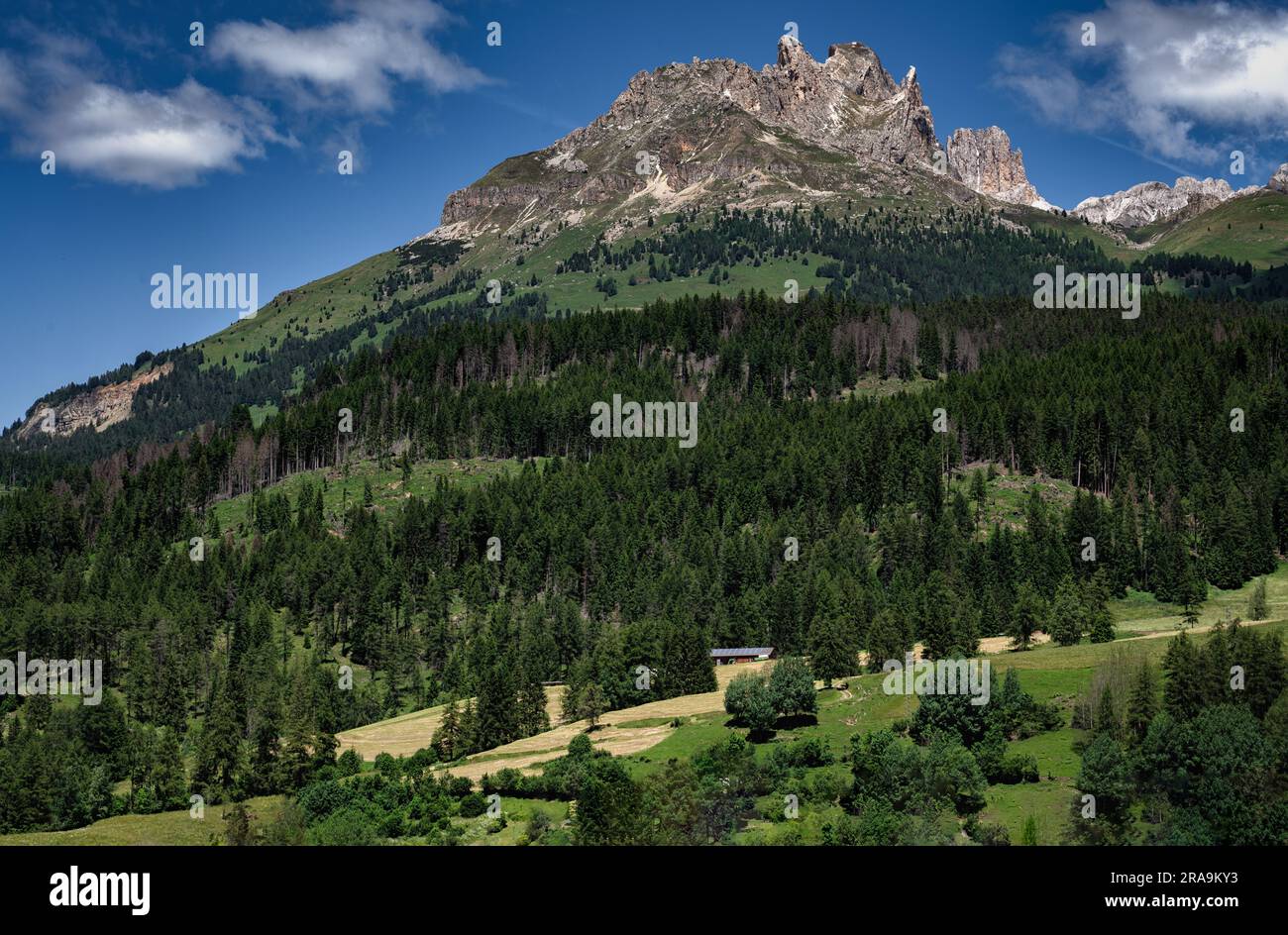 Weekend sulle Dolomiti, splendide montagne e luci di bellezza. Foto Stock