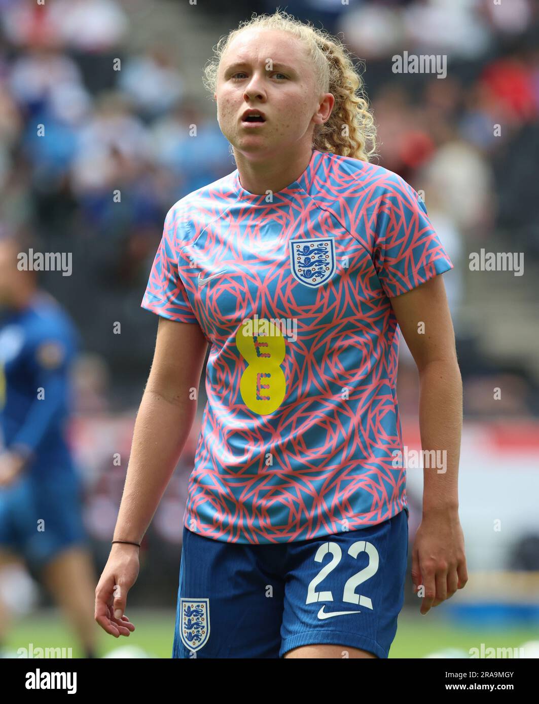 Katie Robinson (Brighton & Hove Albion)of England Women durante il warm-up pre-match durante il Women's International Friendlies match tra England W. Foto Stock