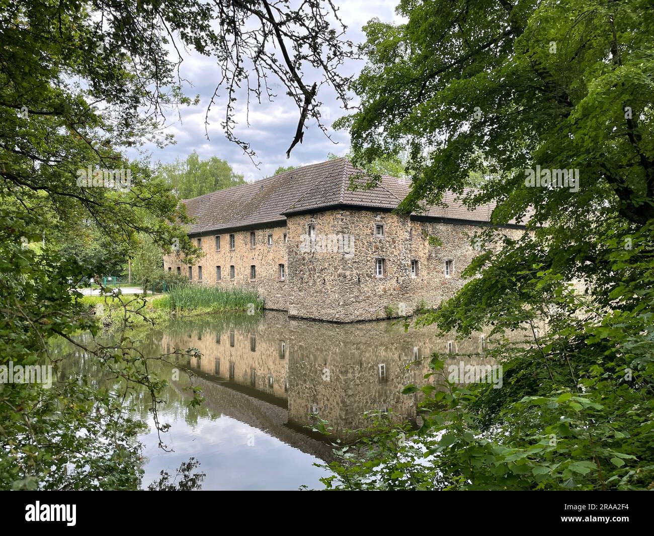 Wasserburg Haus Graven a Langenfeld, Renania, Germania Foto Stock