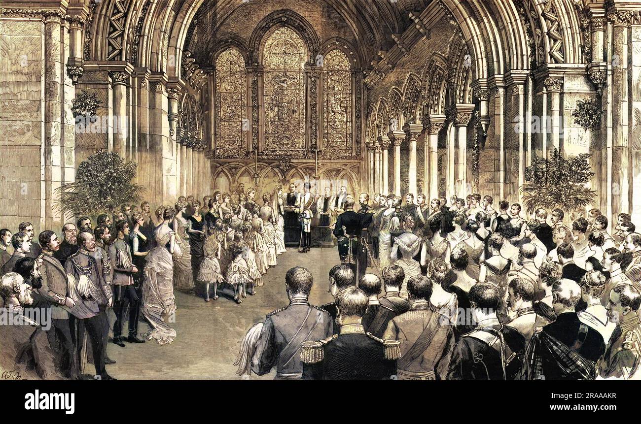 La cerimonia di matrimonio nella chiesa di Whippingham sull'isola di Wight, tra la principessa Beatrice (figlio più giovane della regina Vittoria e del principe Consort) e il principe Enrico di Battenberg. Data: 1885 Foto Stock