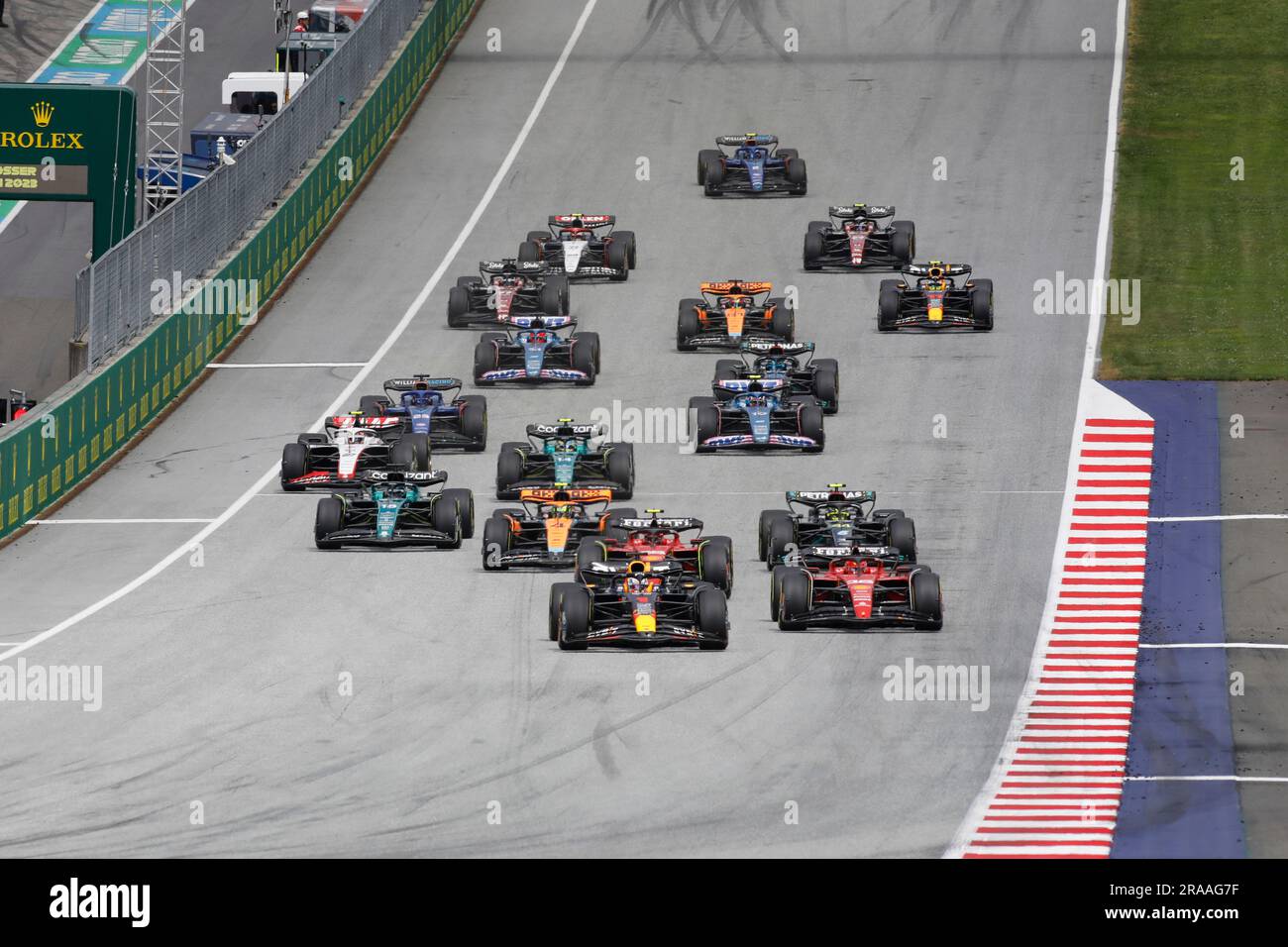 Spielberg, Austria. 2 luglio 2023. Formula 1 Rolex Gran Premio d'Austria al Red Bull Ring, Austria. Nella foto: Inizio della gara © Piotr Zajac/Alamy Live News Foto Stock