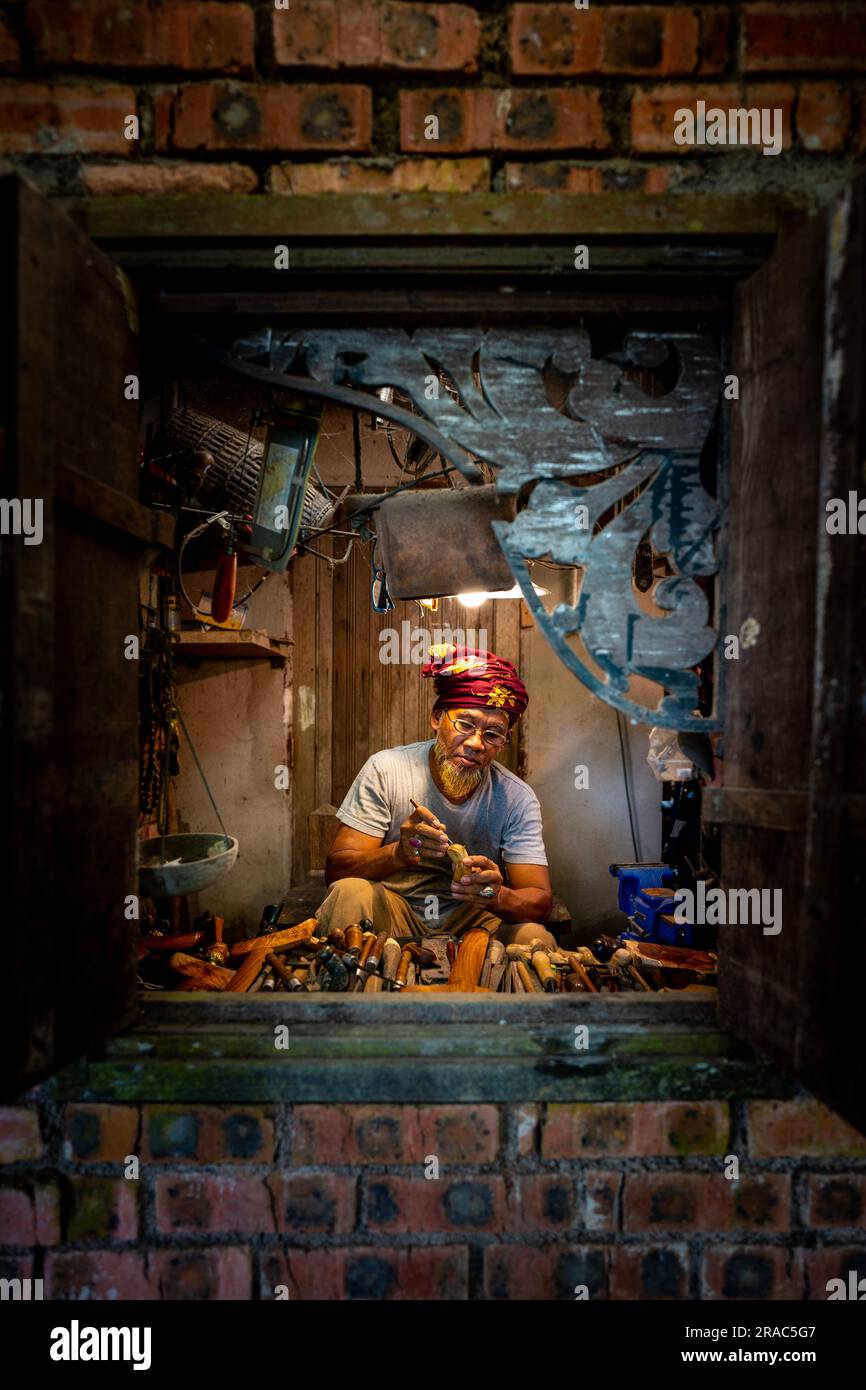 Keris Maker a Kuala Terengganu, Terengganu Foto Stock