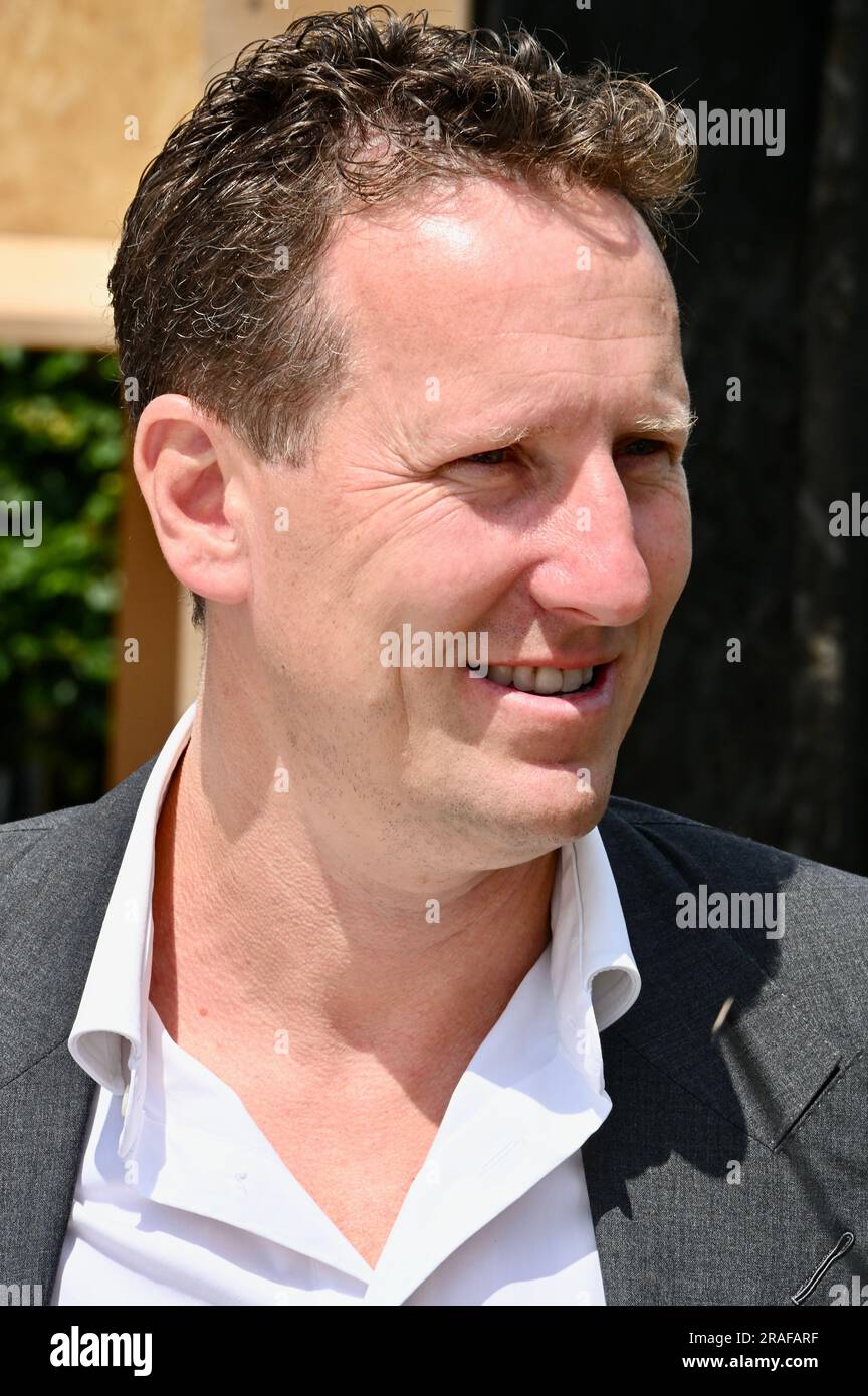 Hampton Court, Surrey. 03/07/2023, Brendan Cole, ballerino professionista, Press Day. RHS Hampton Court Palace Garden Festival 2023. Foto Stock