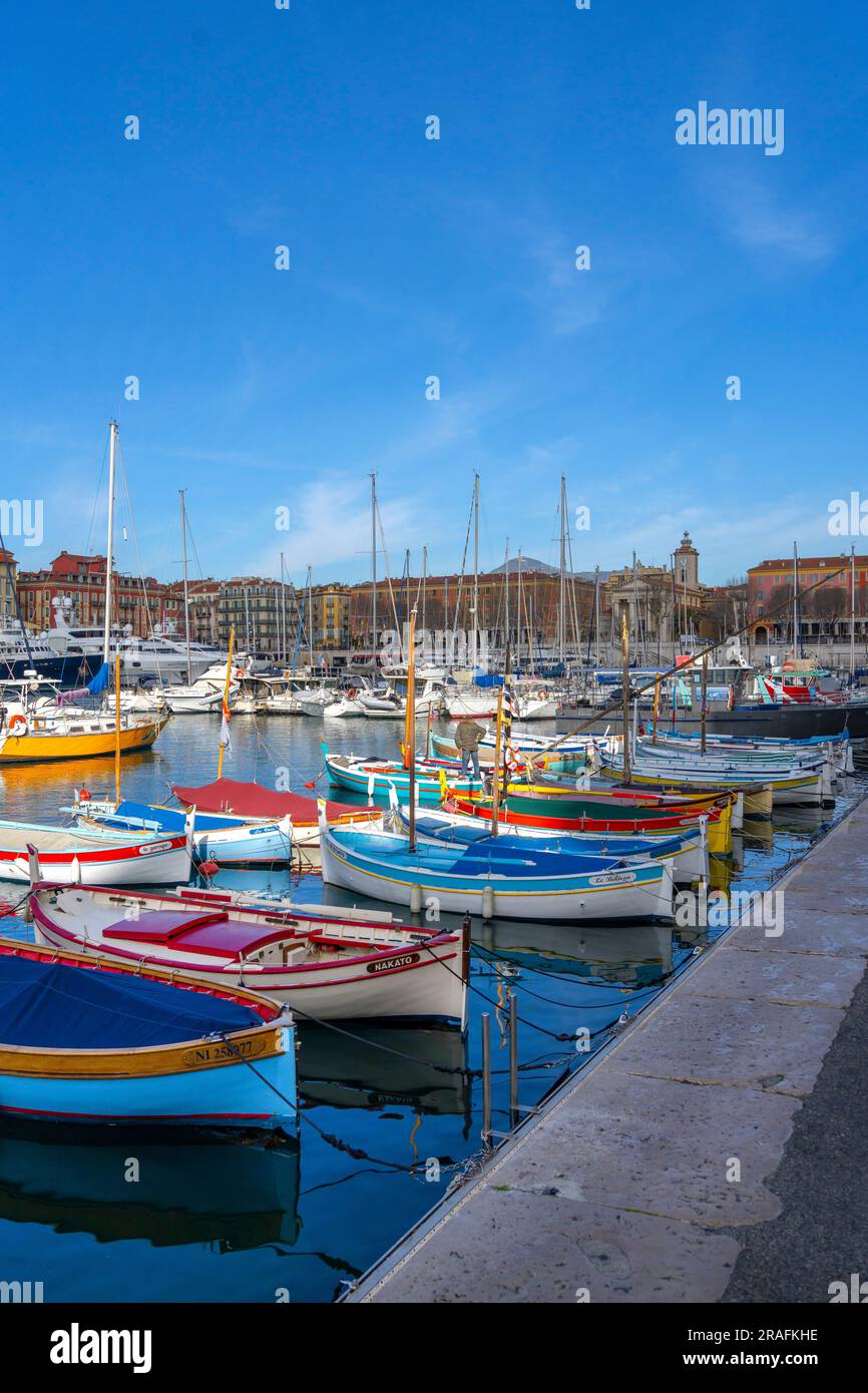 Il vecchio porto, Nizza, Costa Azzurra, Provenza-Alpi-Côte Azzurra, Francia Foto Stock