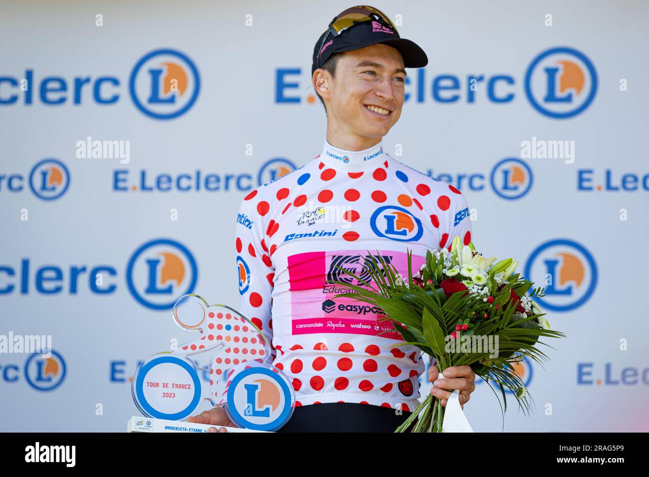 Bayonne, Paesi Baschi, Francia, 3 luglio 2023, NEILSON POWLESS di EF EDUCATION - EASYPOST nella maglia polka dot, leader della classifica dei migliori scalatori Stage 3, 185km, Amorebieta Etxano a Bayonne durante la 110a edizione del Tour de France Credit: Nick Phipps/Alamy Live News Foto Stock