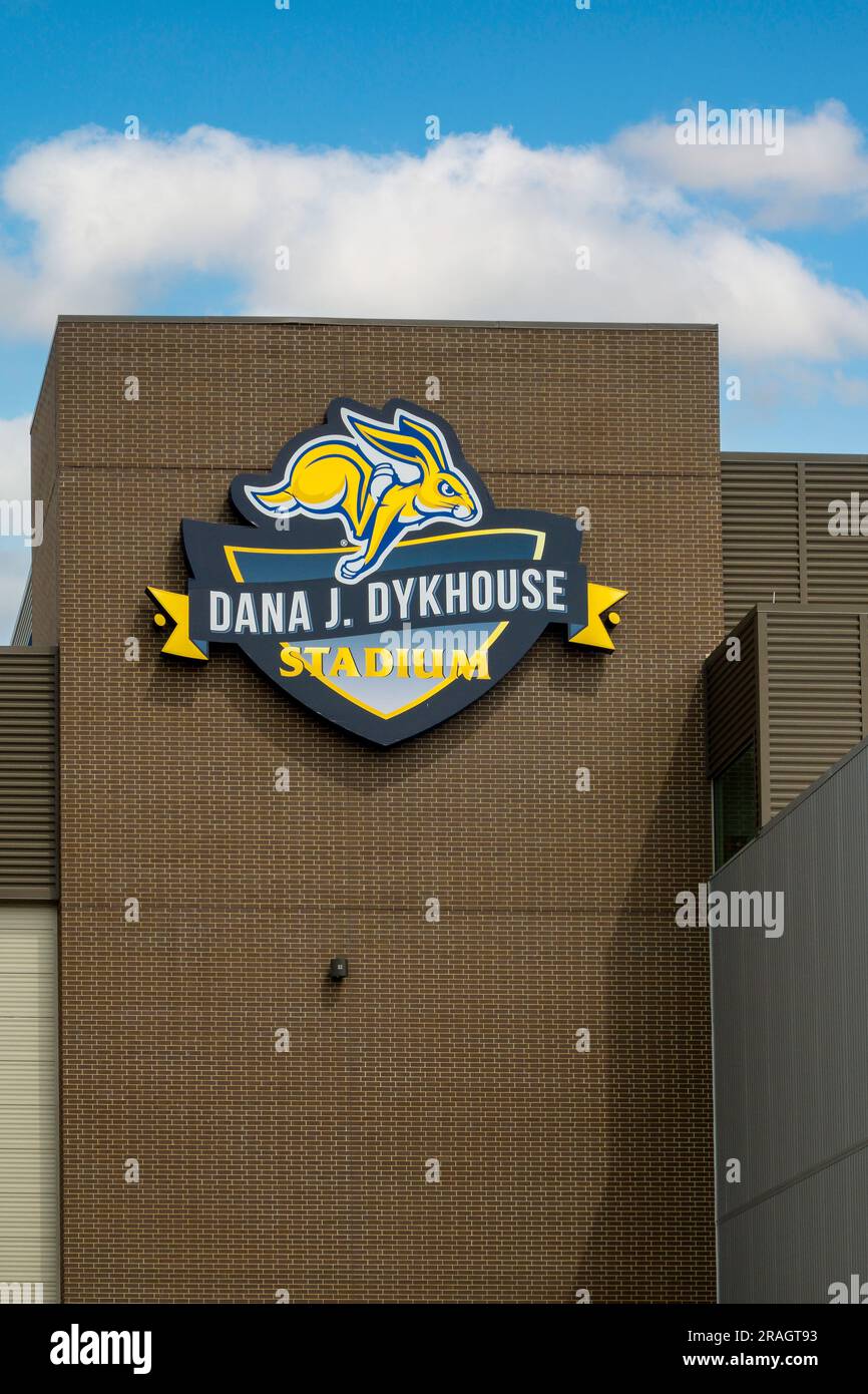 BROOKINGS, South Dakota, USA - 21 GIUGNO 2023: Dana J. Dykhouse Stadium nel campus della South Dakota State Unversity. Foto Stock