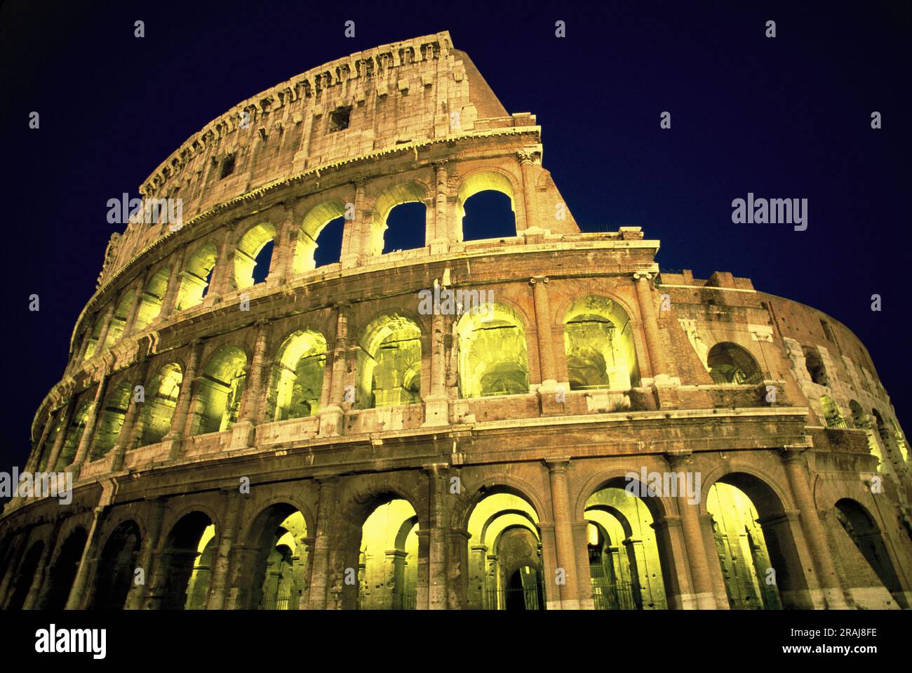 Il Colosseo di notte, Roma, Italia Foto Stock