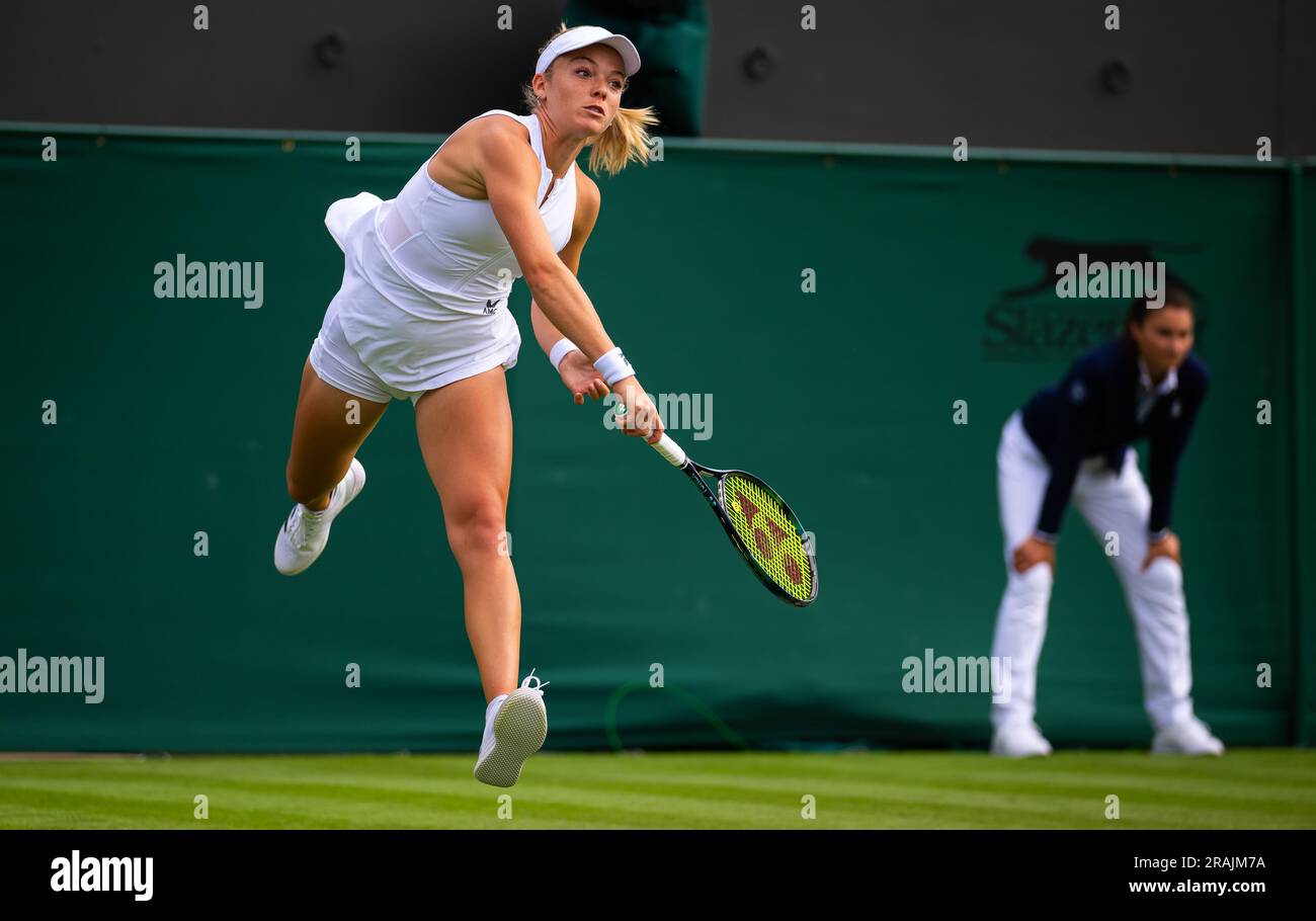 Katie Swan di Gran Bretagna durante i Campionati di Wimbledon 2023 il 3 luglio 2023 all'All England Lawn Tennis & Croquet Club di Wimbledon, Inghilterra Foto Stock