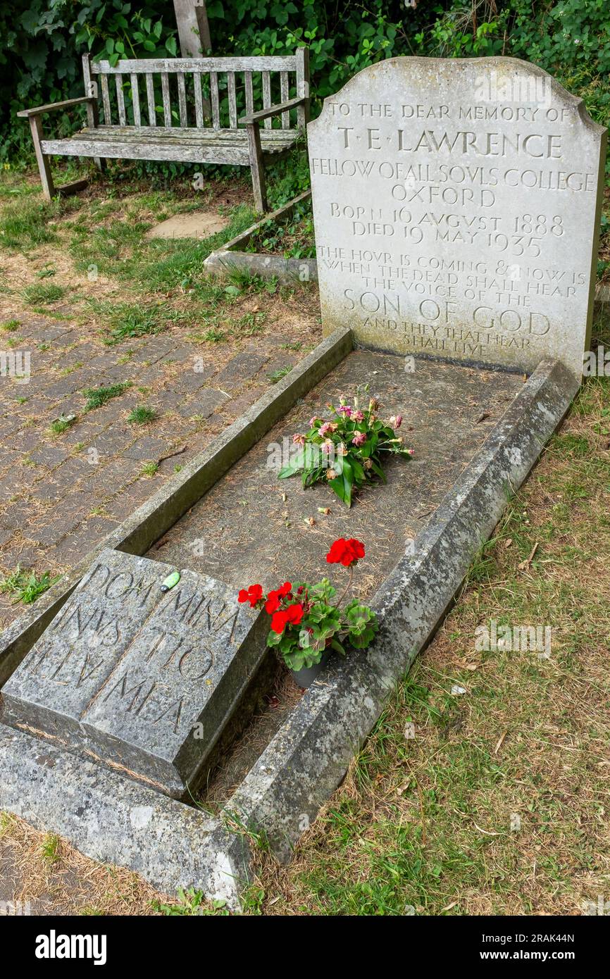 La tomba di T.e Lawrence, alias. Lawrence d'Arabia a Moreton, Dorest, Regno Unito Foto Stock