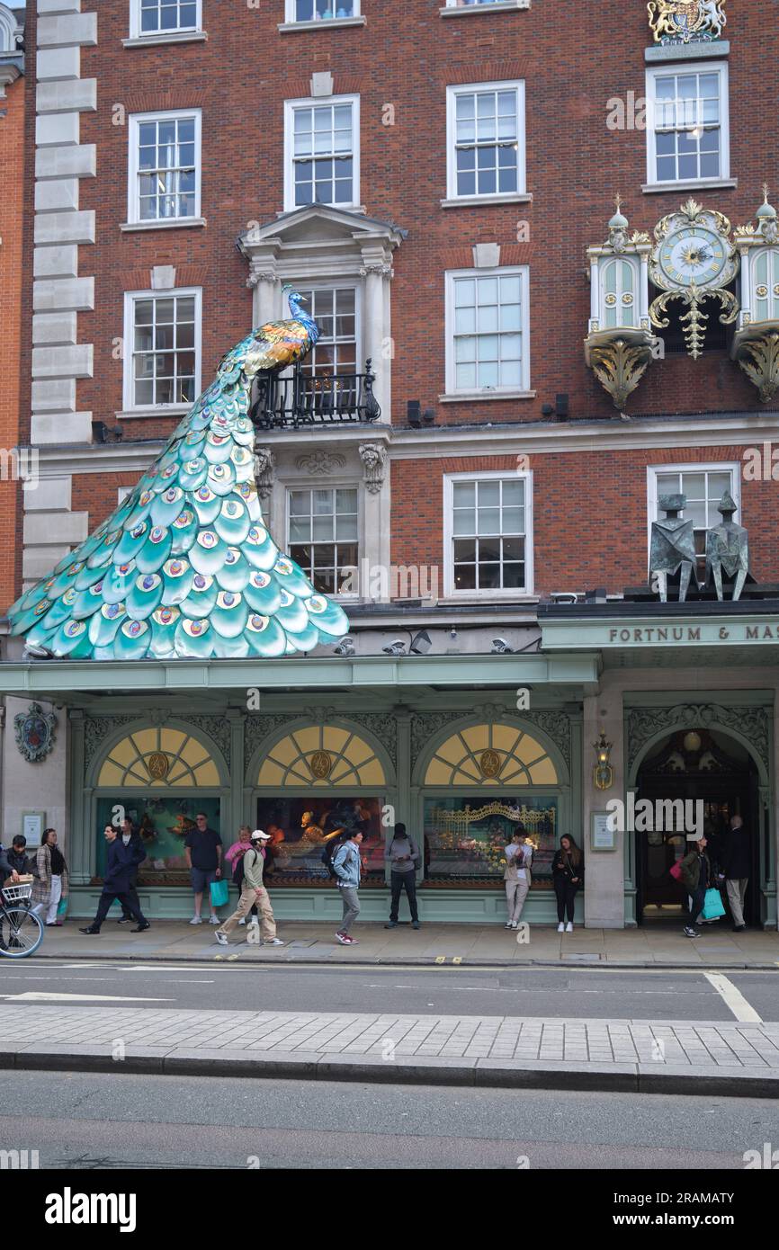Fortnum and Mason Shop Piccadilly Londra Inghilterra Regno Unito Foto Stock