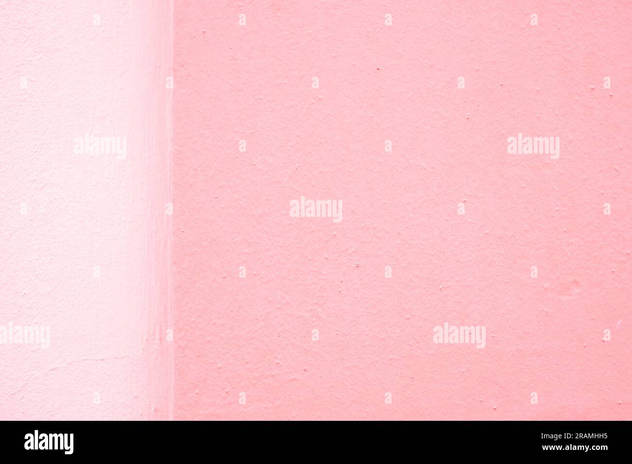 Due tonalità di motivo rosa, offset con spazio vuoto per il testo, design per sfondi e sfondi. Foto Stock