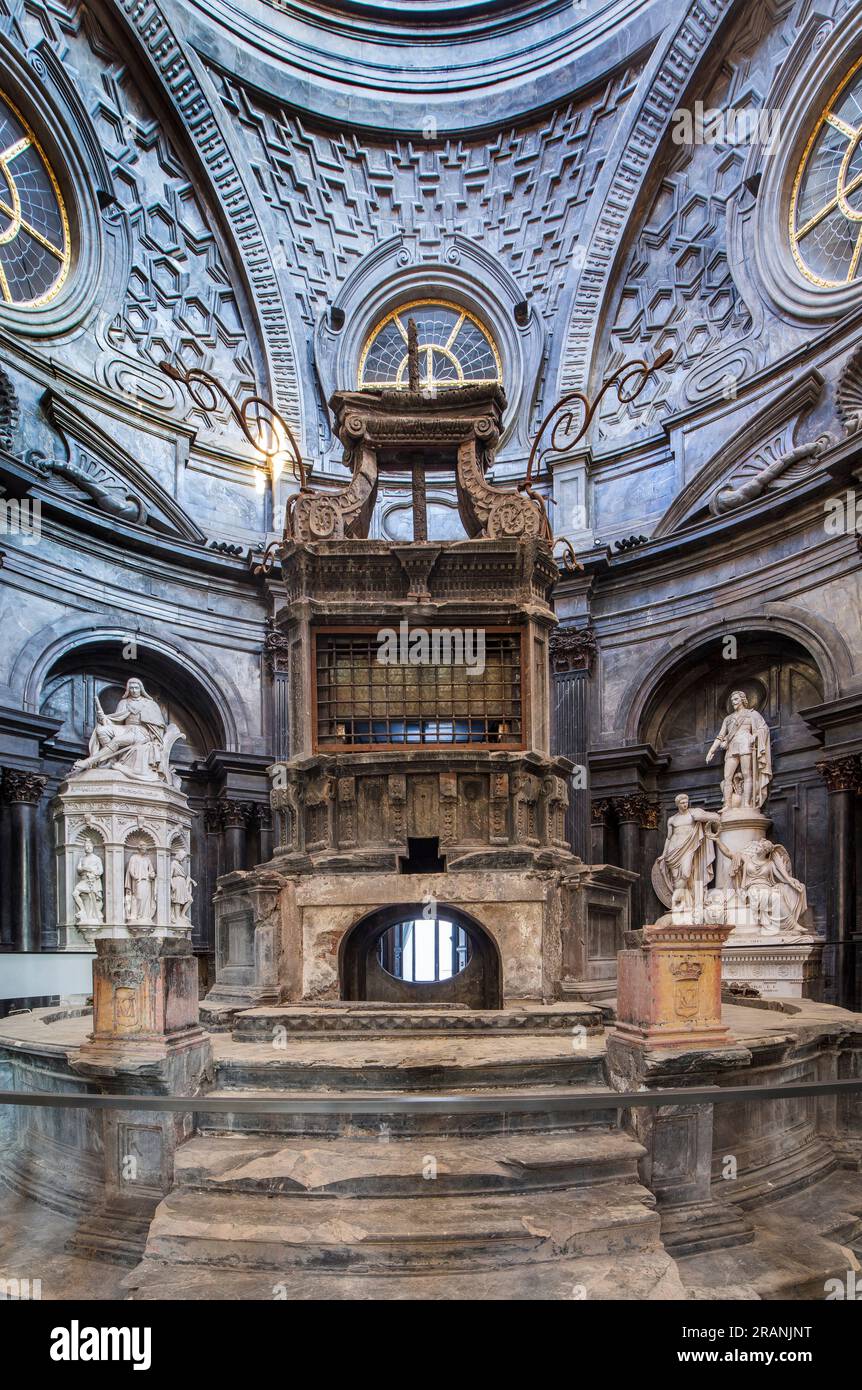 Cappella della Sacra Sindone, progetto architettonico di Guarino Guarini, Torino, Piemonte, Italia Foto Stock