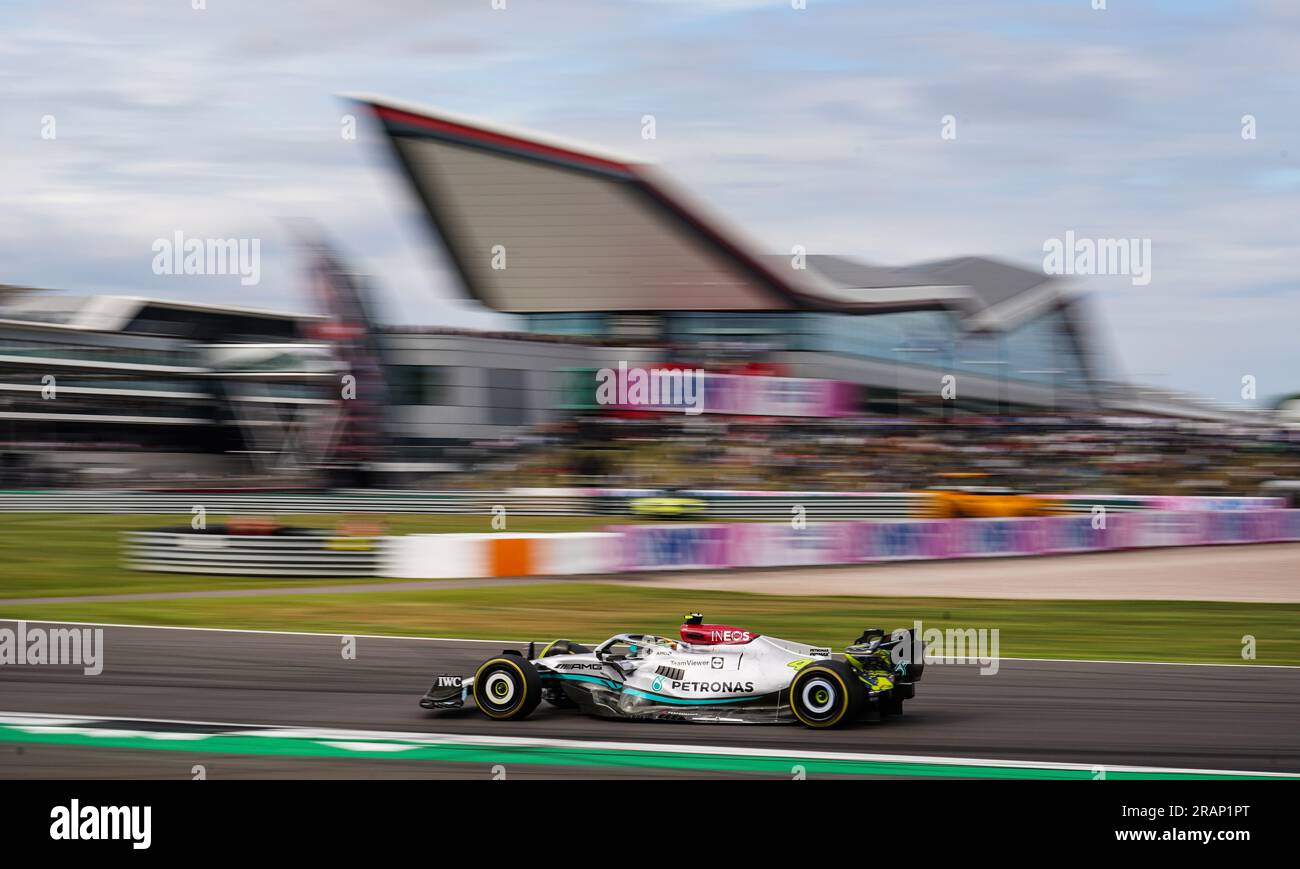 Foto del file datata 03-07-2022 di Mercedes Lewis Hamilton durante il Gran Premio di Gran Bretagna 2022. Mi è sempre piaciuto correre lì. L'atmosfera della folla è incredibile e sono ben informati. Lo pensi davvero come guidatore. Data di emissione: Mercoledì 5 luglio 2023. Foto Stock