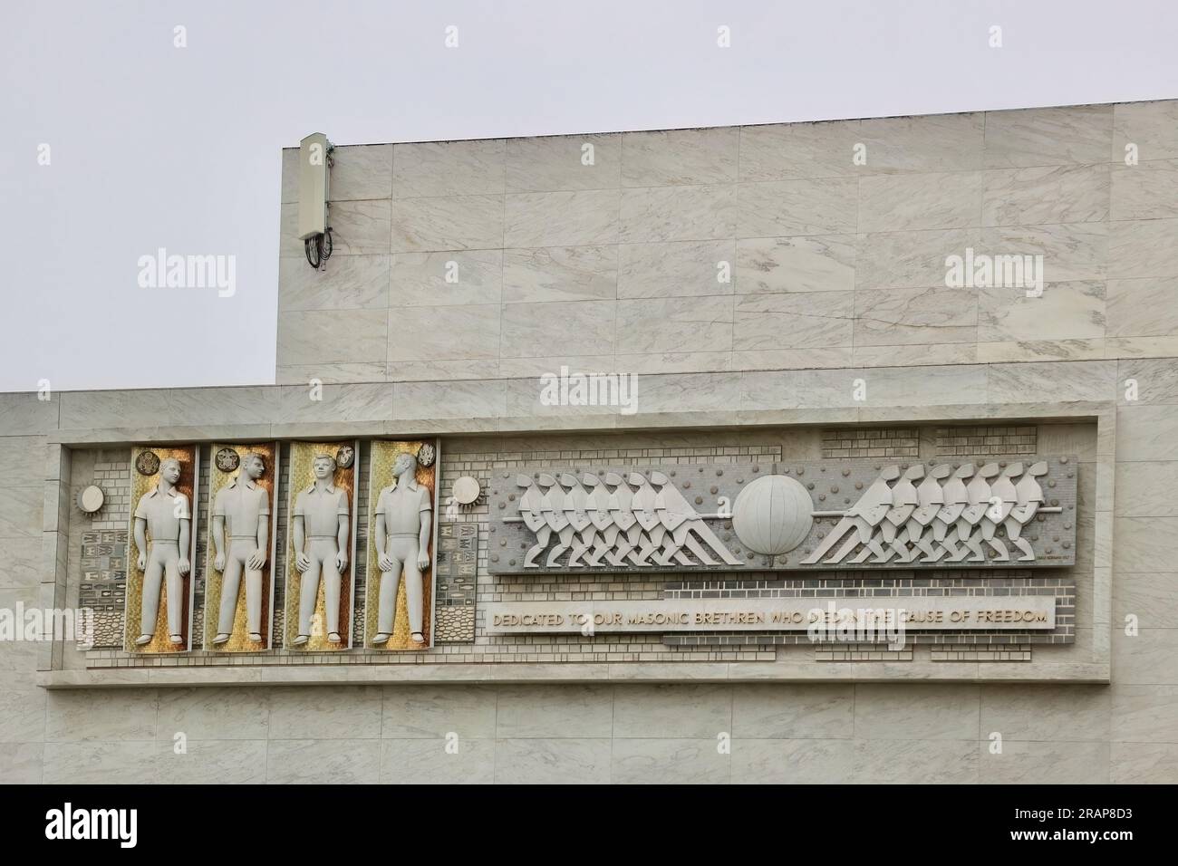 Frieze by Emile Norman sul SF Masonic Auditorium, luogo d'incontro per i Masons of California Nob Hill San Francisco California USA Foto Stock