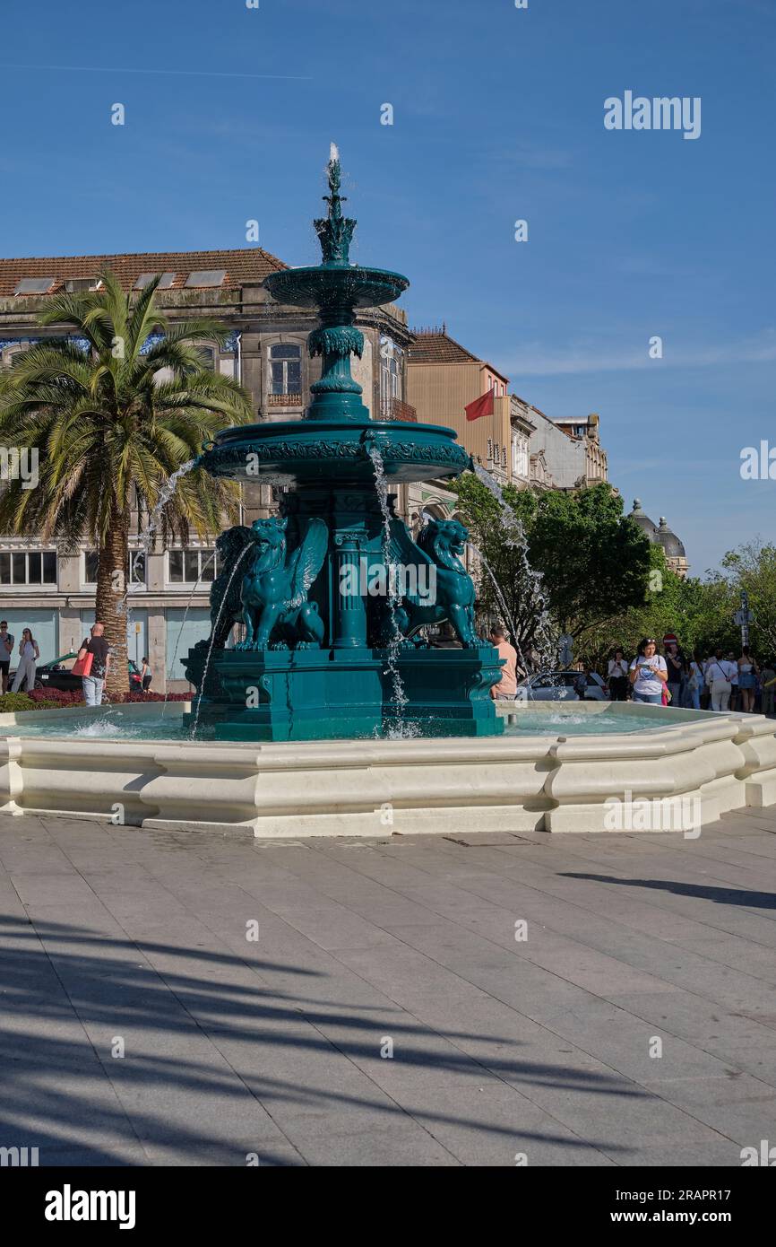 Fontana dei Leoni, Porto Portogallo Foto Stock