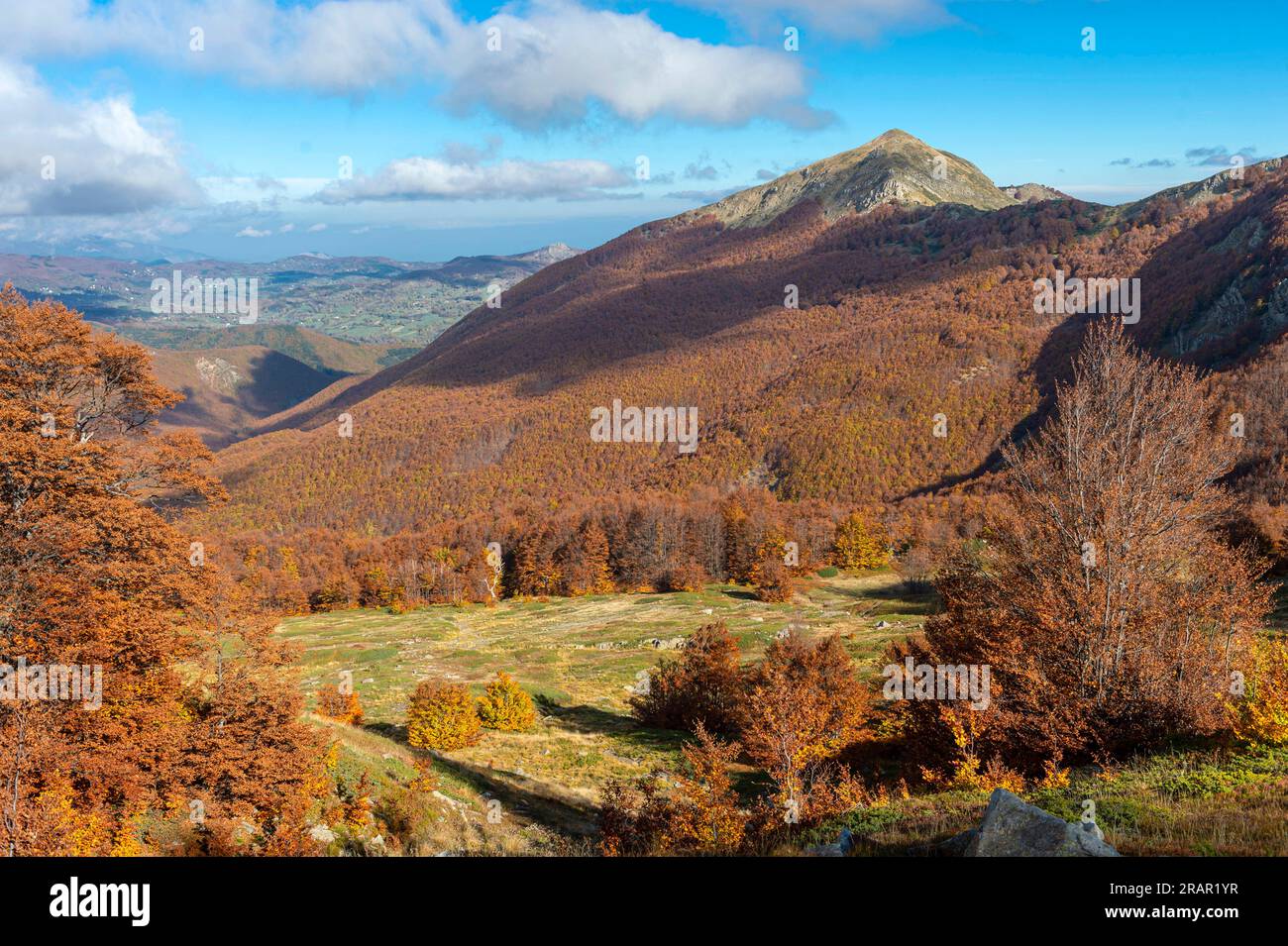 l'appennino monta durante la stagione autunnale, pievepelago, italia Foto Stock