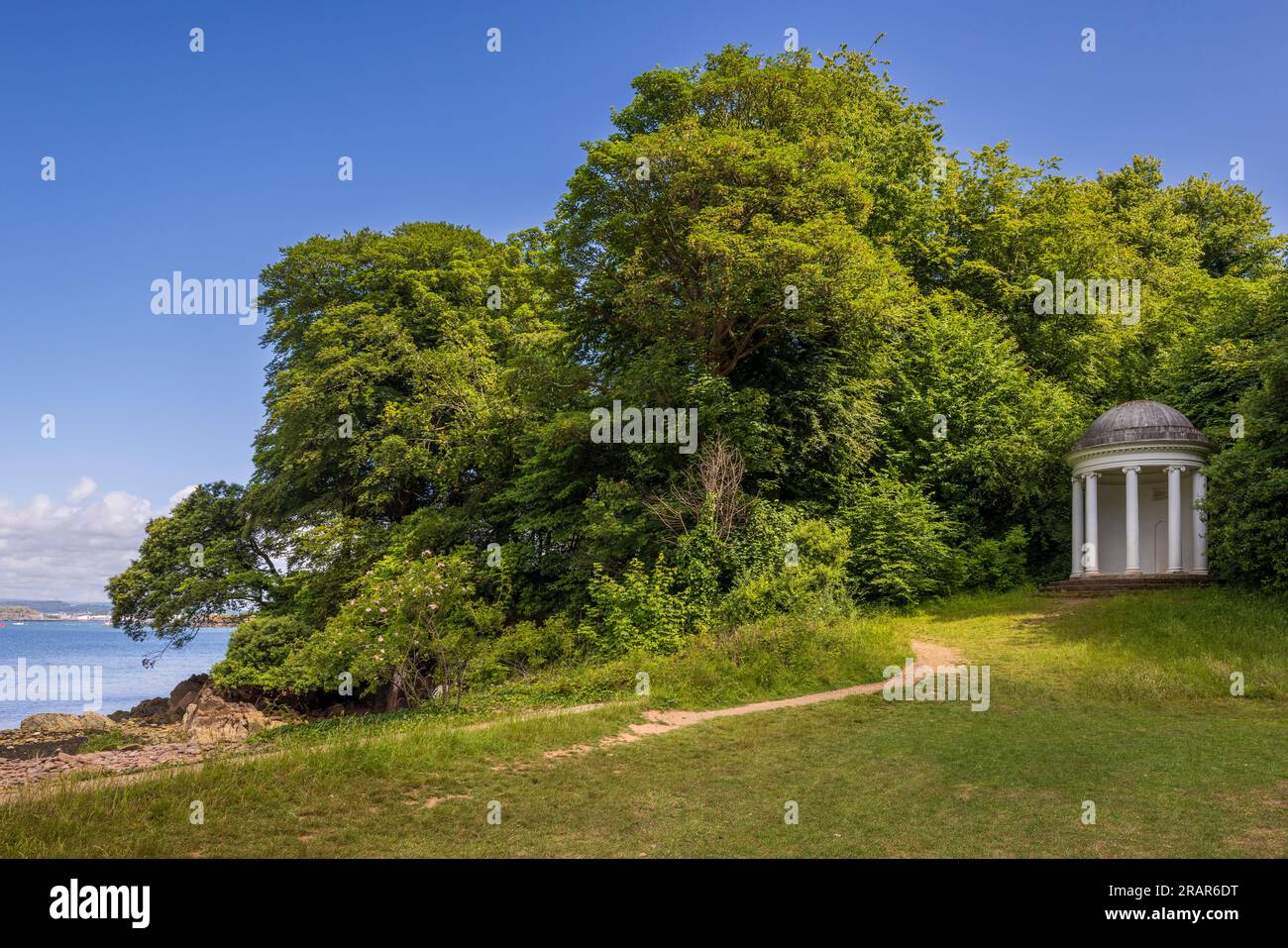 Milton's Temple a Mount Edgcumbe Country Park, Cremyll, Cornovaglia Foto Stock