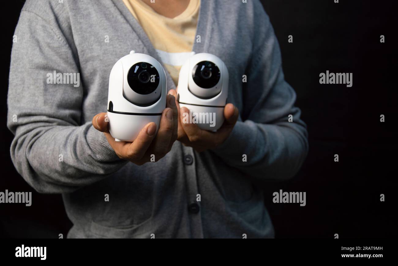 La telecamera di sicurezza wireless IP wifi supporta la tecnologia di installazione Internet, i sistemi di sicurezza e le applicazioni smart home. Foto Stock