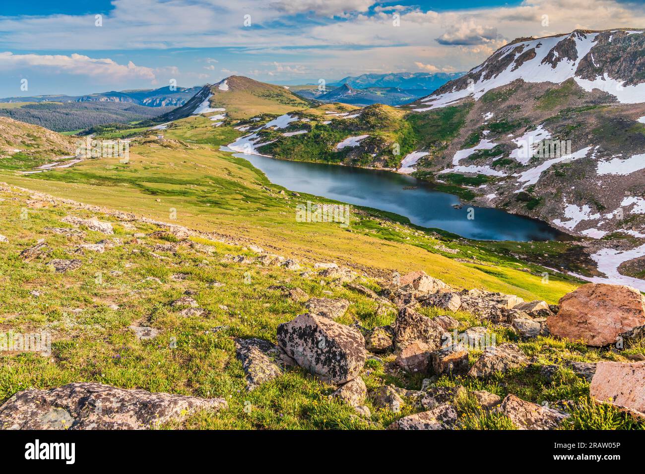 Beartooth Pass nelle Beartooth Mountains sulla Beartooth Highway nel Montana e nel Wyoming Foto Stock
