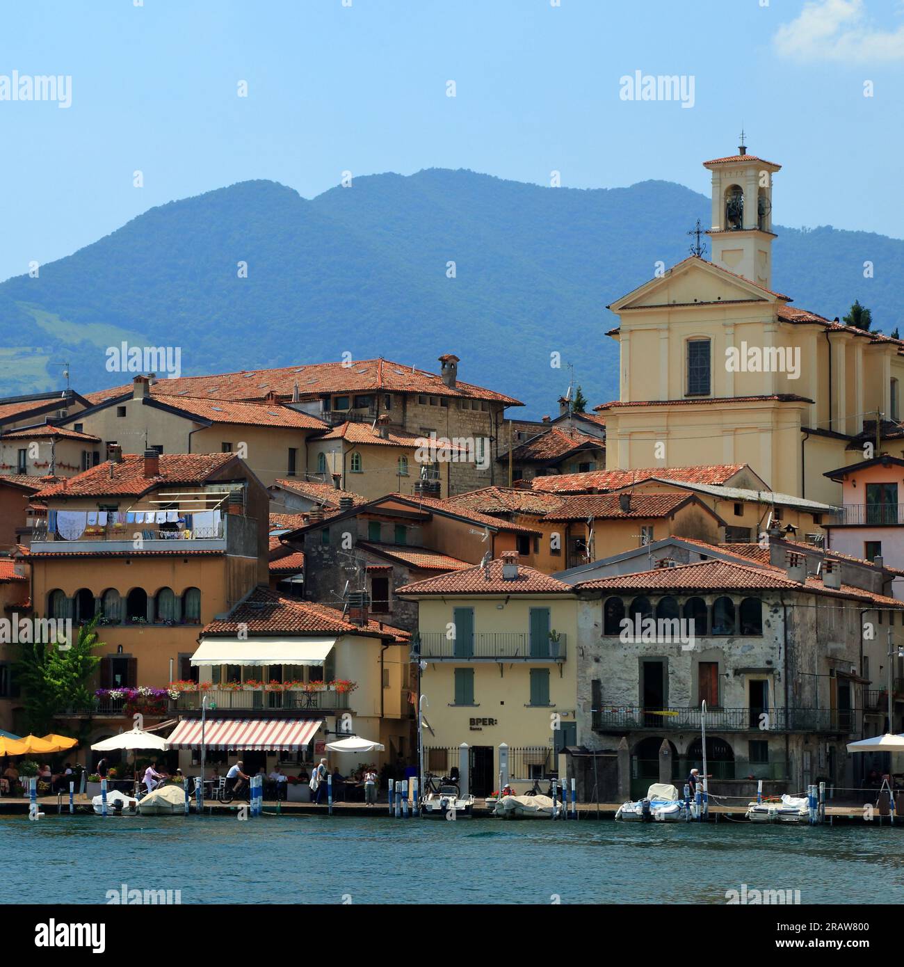 Lago d'Iseo, Peschiera Maraglio. Lago d'Iseo, Iseosee, Italia. Monte Isola Foto Stock