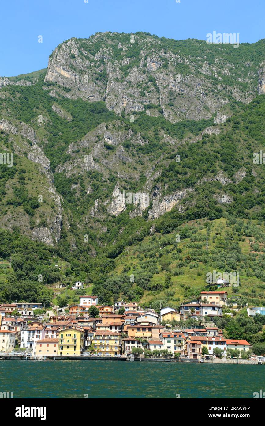 Lago d'Iseo, città di Vello. Lago d'Iseo, Iseosee, Italia Foto Stock
