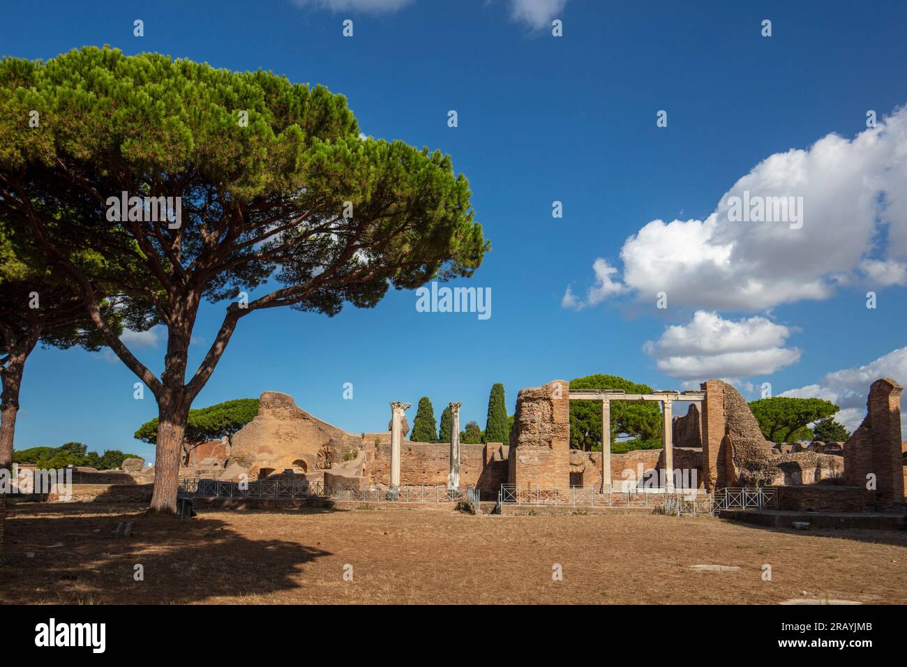 Dintorni delle Terme del foro, Ostia Antica, Roma, Lazio, Italia. Foto Stock