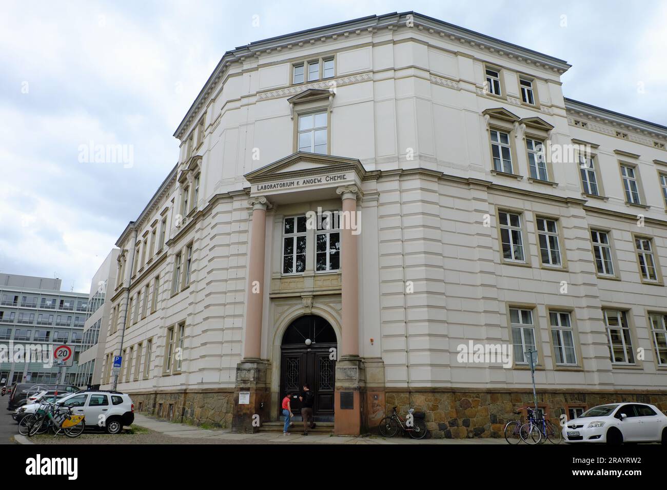 Uni Leipzig, Dipartimento di chimica applicata, una volta posto di lavoro di Wilhelm Ostwald, premio Nobel per il lavoro sulla catalisi. Teorico del colore. Foto Stock